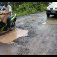 sebanyak-1000-ton-aspal-disiapkan-untuk-perbaiki-jalur-batang-pekalongan