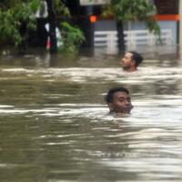 bnpb-1-orang-tewas-karena-hanyut-akibat-banjir-di-bekasi