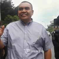 penuhi-panggilan-kpk-mantan-wakil-ketua-komisi-ix-dpr-dicecar-tujuh-pertanyaan