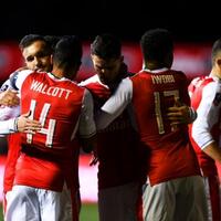 kemenangan-arsenal-diwarnai-dengan-gol-ke-100-dari-walcott