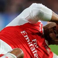 chamberlain-jadi-korban-kekasaran-pemain-sutton-united