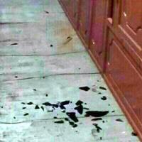 rumah-mantan-kepala-puskesmas-bangkala-dirusak-sekelompok-orang-bertopeng