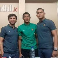 milla-di-mata-hansamu-disiplin-dan-niat-banget-membagi-ilmu