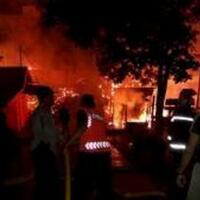 lokalisasi-lembah-durian-diamuk-api