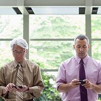 7-alasan-smartphone-bikin-manusia-malas-dan--lumpuh