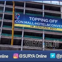 crane-proyek-pembangunan-icon-mall-dan-hotel-gresik-putus