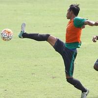 marinus-wanewar-diminta-luis-milla-banyak-belajar-menembak