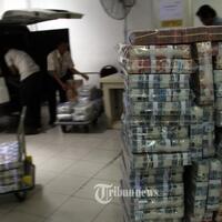 pagi-ini-rupiah-terus-bergerak-menguat-ke-level-rp-13363