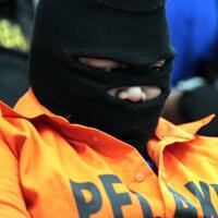 oknum-polisi-coba-selundupkan-sabu-sab-ke-sel-tahanan-mapolda-kalbar