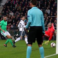 hendrikh-mkhitaryan-buka-keunggulan-manchester-united-atas-st-etienne