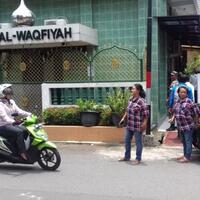 tungguin-gue-penasaran-sama-pak-djarot-nih