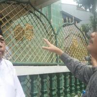 djarot-salat-jumat-di-masjid-yang-diisukan-tidak-akan-salatkan-pemilih-ahok-djarot