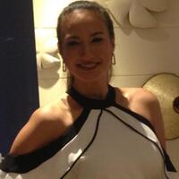 trauma-dan-takut-ketinggian-nadine-chandrawinata-harus-terjun-dari-tebing-10-meter