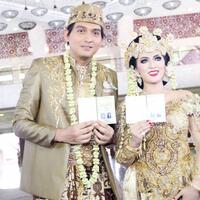 tiara-dewi-tantang-dewi-sanca-dikenal-karena-karya-bukan-sensasi