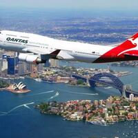 kompetisi-makin-ketat-laba-maskapai-qantas-turun