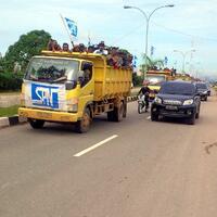 ratusan-buruh-serikat-pekerja-nasional-demo-kantor-disnaker-kutai-timur