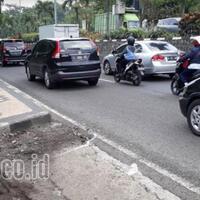 mahasiswi-tewas-terjatuh-usai-diserempet-truk-di-jalan