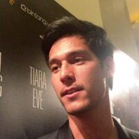 suka-masak-richard-kyle-sedang-belajar-membuat-rendang