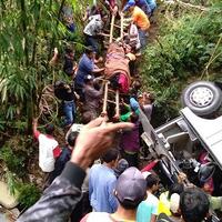 ini-indentitas-tujuh-korban-bus-maut