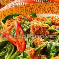 plecing-kangkung-pedas-pas-buat-teman-sarapan-awal-pekan-yuk-simak-tipsnya