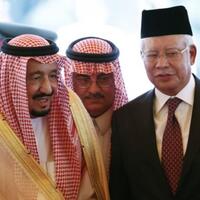 raja-salman-tiba-di-malaysia-selanjutnya-akan-ke-indonesia-brunei-china-dan-jepang
