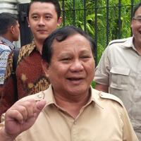 azwar-syam-pensiunan-tni-al-yang-berani-menampar-prabowo-subianto
