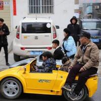 setia-merakit-tiga-tahun-lamanya-mobil-mini-ini-wujud-cinta-sang-kakek-pada-cucunya