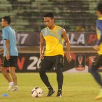 bagas-adi-nugroho-waspadai-dua-legiun-asing-sriwijaya-fc