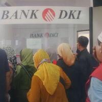 bank-dki-distribusikan-35127-kjp-baru-di-empat-wilayah