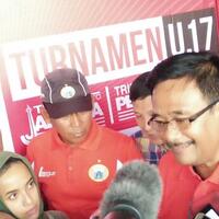 djarot-harapkan-persija-muda-jadi-penerus-anjas-asmara-ronny-pasla-dan-iswadi-idris