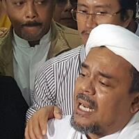 duduk-jadi-saksi-25-jam-habib-rizieq-tak-menoleh-ke-ahok