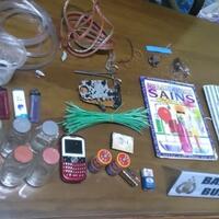 dua-buku-ini-ditemukan-di-kontrakan-terduga-teroris-bom-panci-bandung