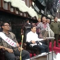 canda-tawa-ketua-dpr-dan-fahri-hamzah-saat-gladi-resik-penyambutan-raja-arab