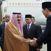 ahok-sambut-raja-salman-bersama-presiden-joko-widodo