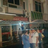 toko-spare-part-di-sesetan-dilalap-api