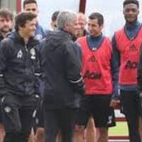 para-bintang-manchester-united-kembali-berlatih-usai-rebut-piala-liga-inggris