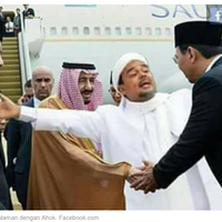 foto-rizieq-cegat-ahok-dan-raja-salman-kapitra-ulah-ahoker