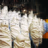 makan-mayit--disebut-ekspresi-berkesenian-yang-sakit