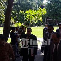 10-perwakilan-raja-arab-datangi-kantor-gubernur-bali