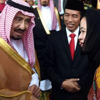 selain-mobil-pribadi-raja-salman-juga-bawa-televisi-80-inci-untuk-liburan-di-bali