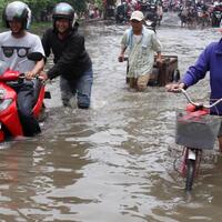 prediksi-bmkg-hujan-di-jakarta-dan-sekitarnya-hingga-dinihari-nanti