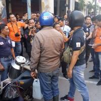 kawidah-minta-penembak-suaminya-dihukum-mati