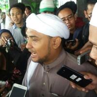 novel-bamukmin-saya-ditanya-ejaan-pizza-hut-gimana-ya-saya-jawab