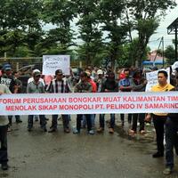 forum-perusahaan-bongkar-muat-kaltim-demo-di-kantor-pelindo-iv