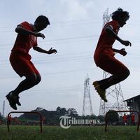 stefano-cugurra-senang-persija-jakarta-berlatih-di-lapangan-bagus