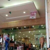 hanya-sedikit-delegasi-arab-yang-belanja-di-sarinah