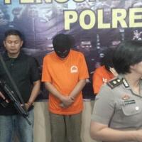 polisi-gulung-remaja-pemasok-tembakau-gorila-di-hotel