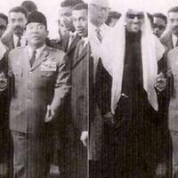 percakapan-bung-karno-dan-raja-arab-saudi-yang-bikin-mereka-tertawa