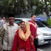 kesan-wagub-djarot-saat-bersalaman-dengan-raja-arab-di-bandara-halim