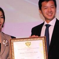 bca-raih-penghargaan-excellent-dalam-ajang-service-experience-award-2017